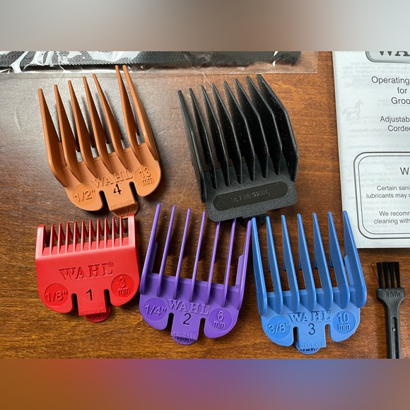 Wahl Corded Clipper Kit for Dogs And Animals
Used. We only used it a few times - Picture 3 of 7